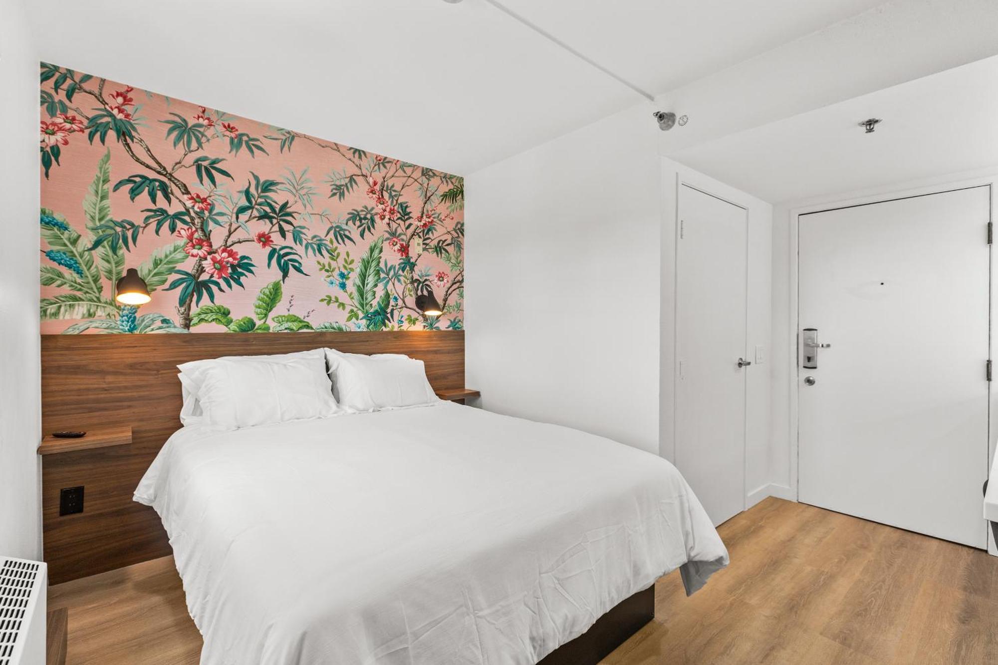 Apart-hotel Uptown - Limited Service
